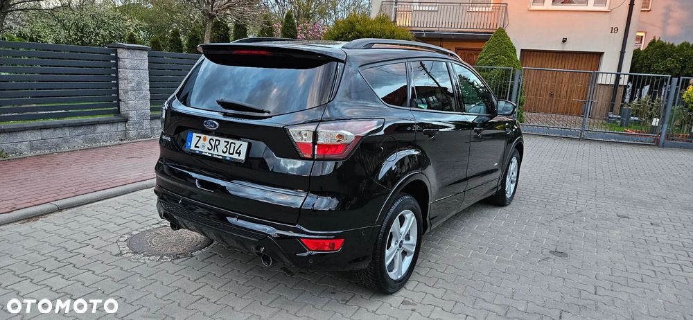 Ford Kuga 2.0 TDCi 4x4 ST-Line - 14