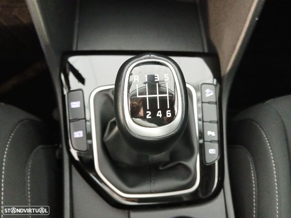 Kia Sportage 1.6 T-GDI Drive - 20