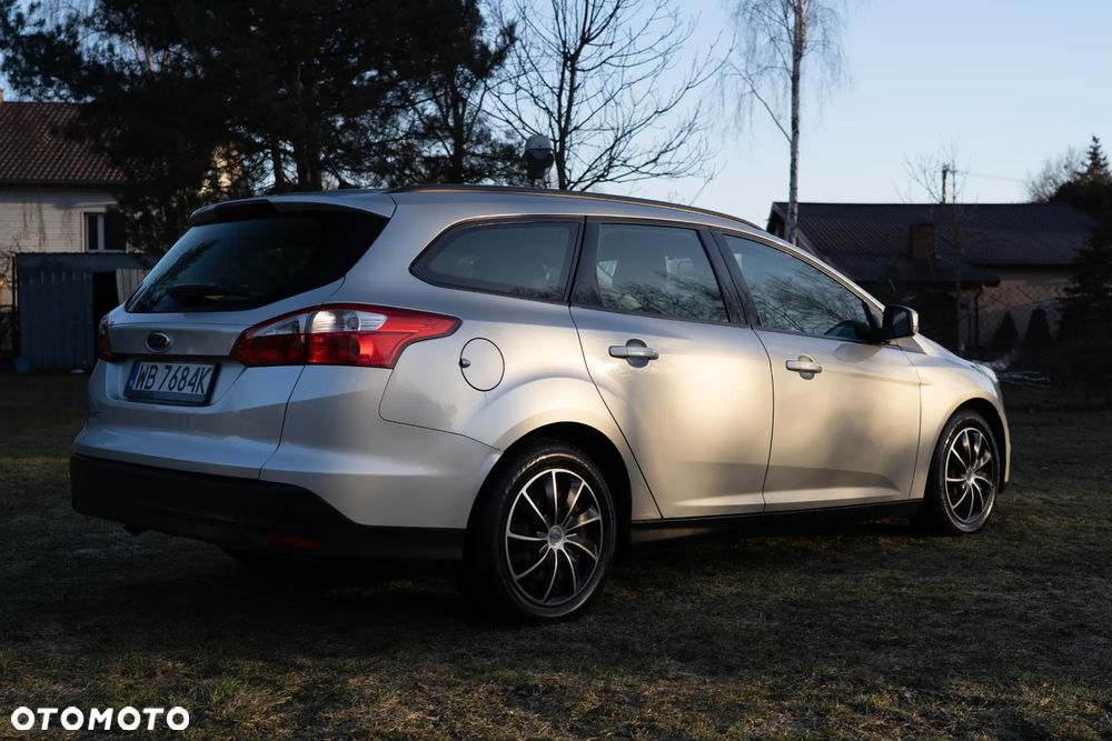 Ford Focus 1.6 TDCi Trend - 12