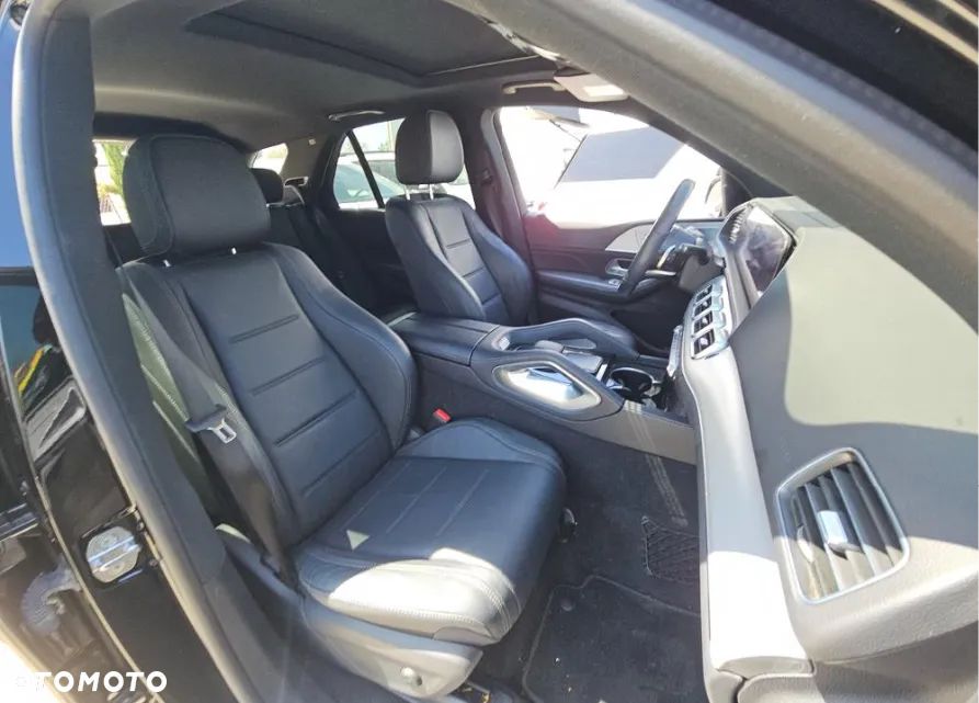 Mercedes-Benz GLE 450 4Matic 9G-TRONIC AMG Line - 11