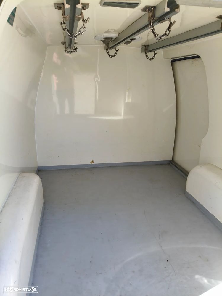 VW Caddy - 5