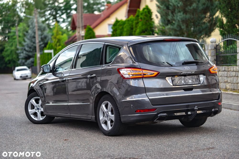 Ford S-Max 2.0 TDCi Bi-Turbo Vignale PowerShift - 16