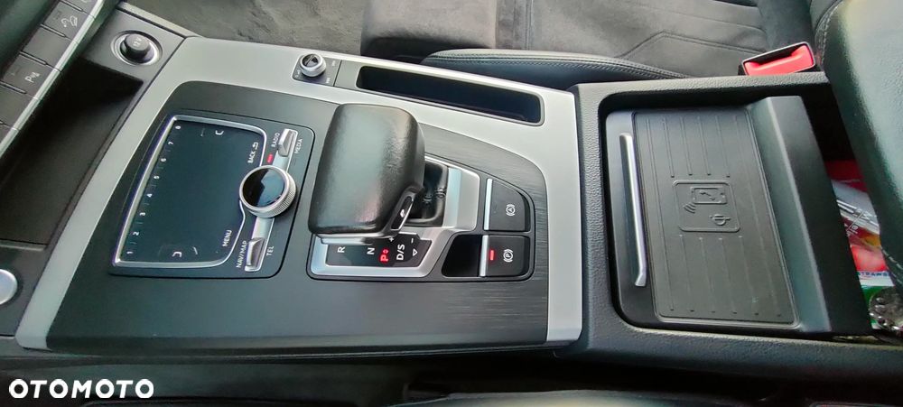 Audi Q5 40 TDI Quattro S tronic - 9