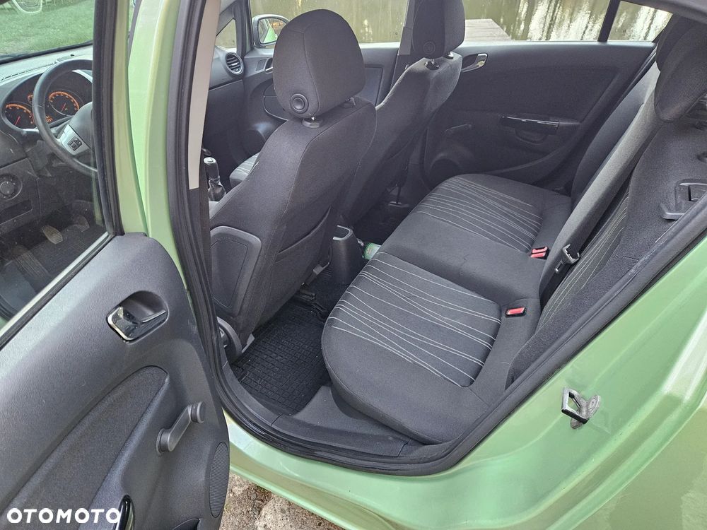 Opel Corsa 1.2 16V - 6