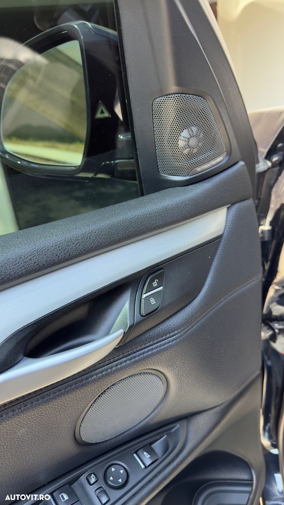 BMW X5 xDrive35i - 7
