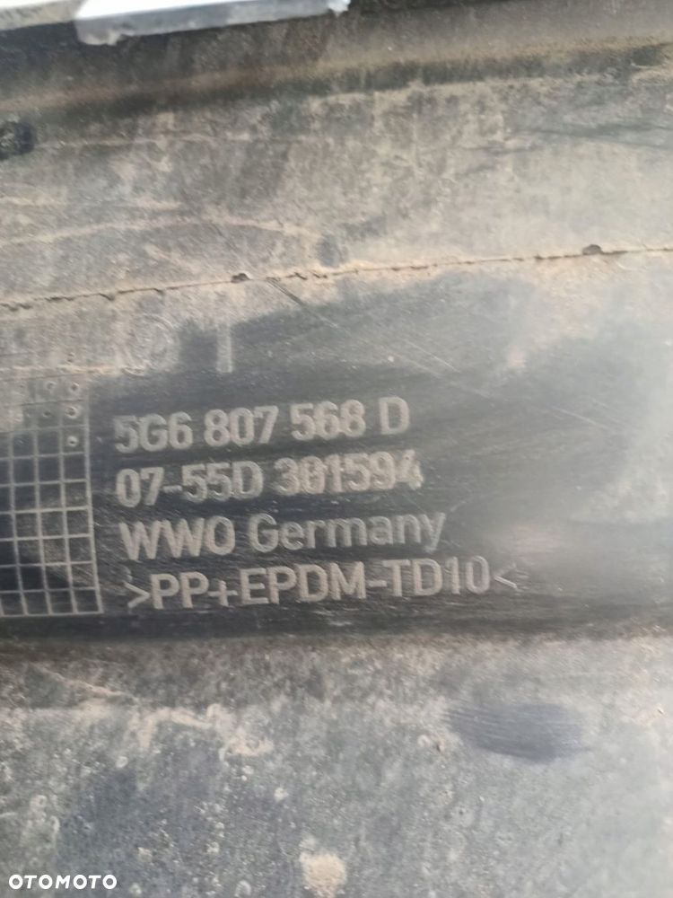 VW GOLF VII DYFUZOR SPOJLER DOKLADKA TYŁ 5G6 807 568D - 2
