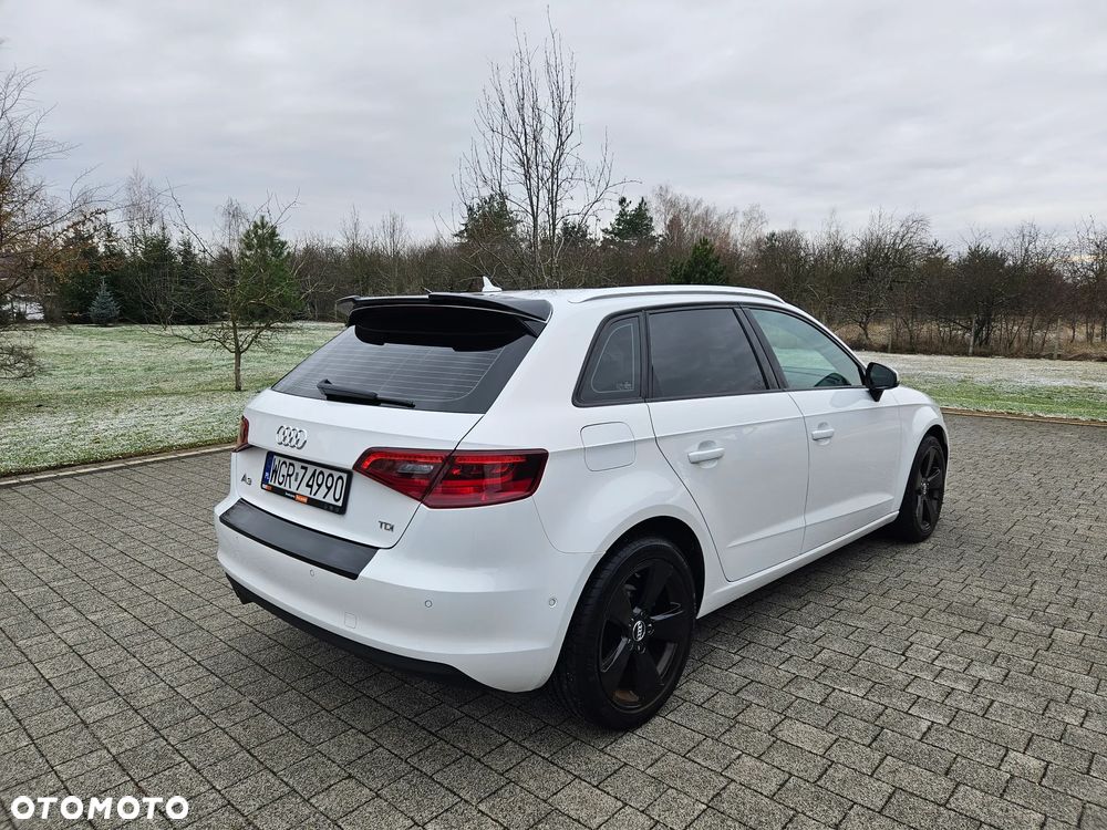 Audi A3 Sportback 2.0 TDI Ambition - 5