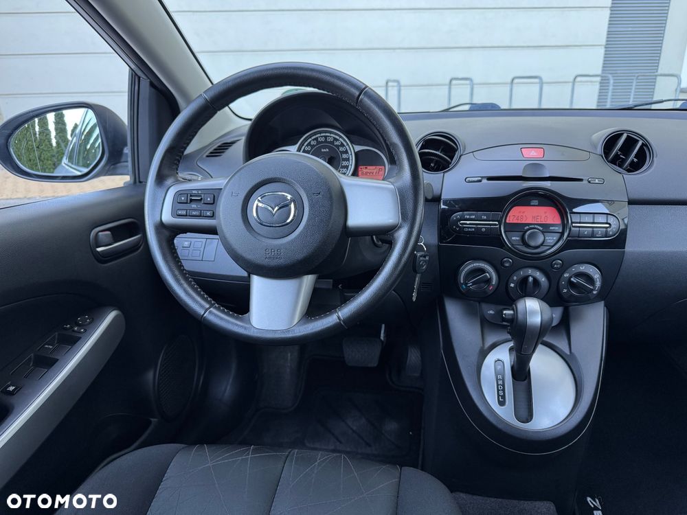 Mazda 2 1.5 Trend & Fun - 7