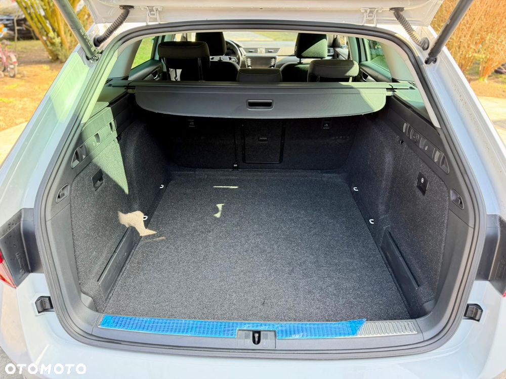 Skoda Superb 2.0 TDI SCR 4x4 Style DSG - 36