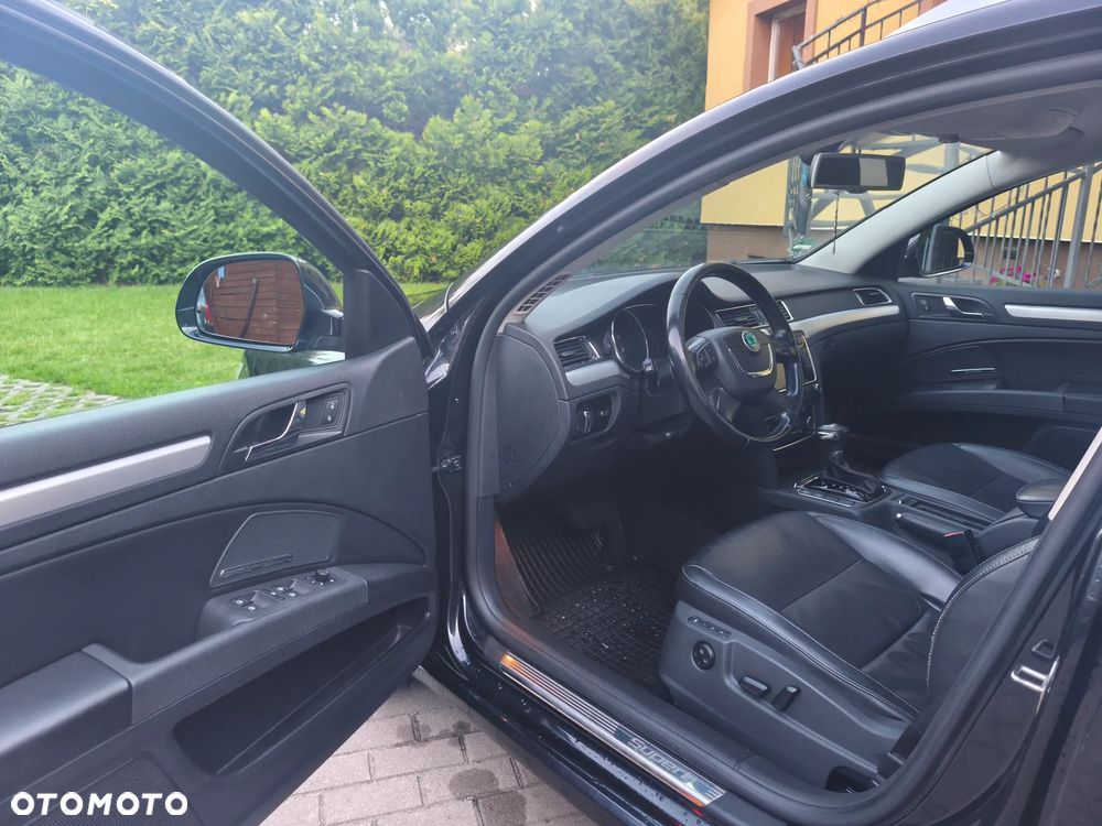 Skoda Superb 1.8 TSI DSG Comfort - 9