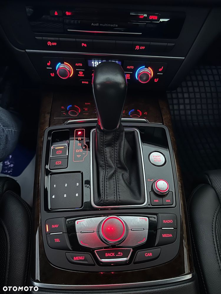 Audi A6 Avant 2.0 TDI Quattro S tronic - 23