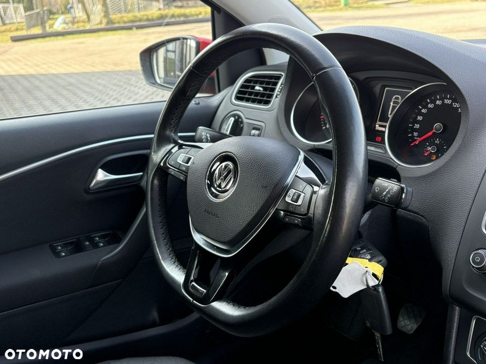 Volkswagen Polo 1.2 TSI BMT Fresh - 15