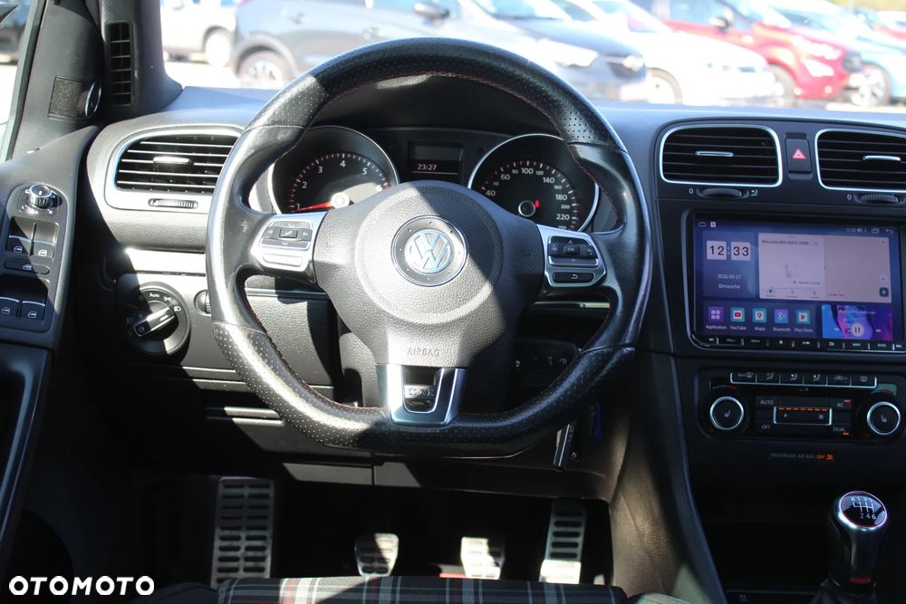 Volkswagen Golf 2.0 TSI GTI - 27