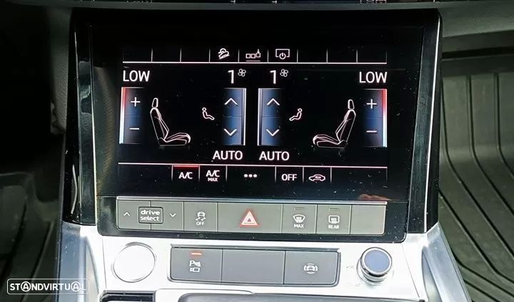 Audi e-tron 55 quattro S line - 16