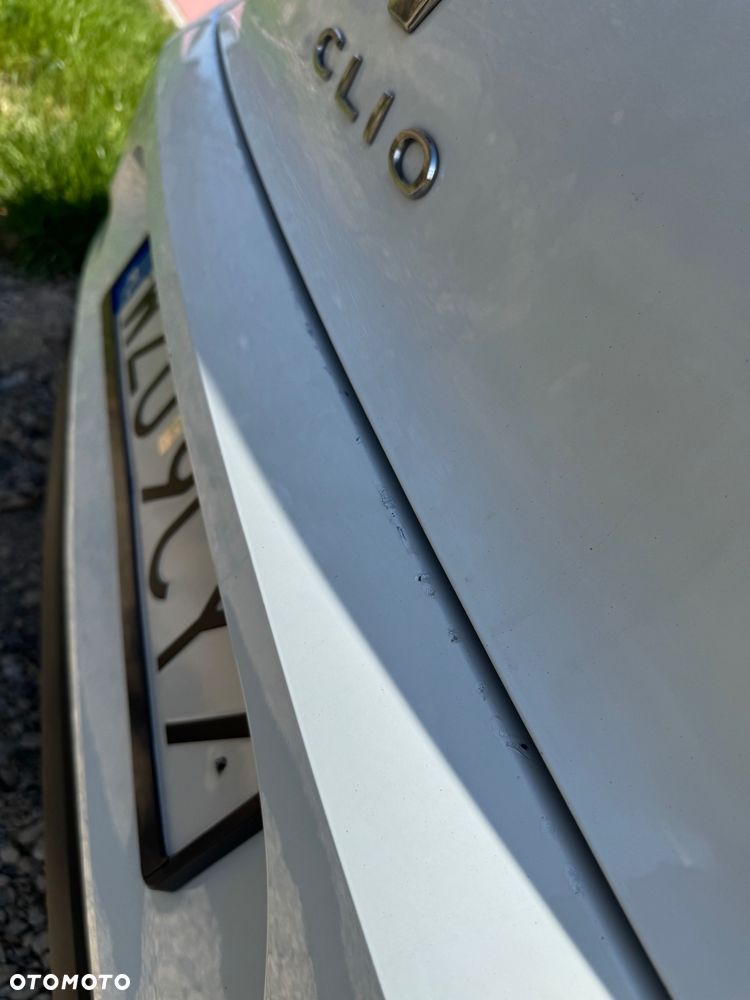 Renault Clio BLUE dCi 85 EXPERIENCE - 9