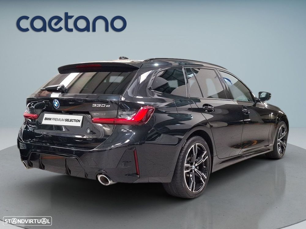 BMW 330 e Pack Desportivo M Auto - 8