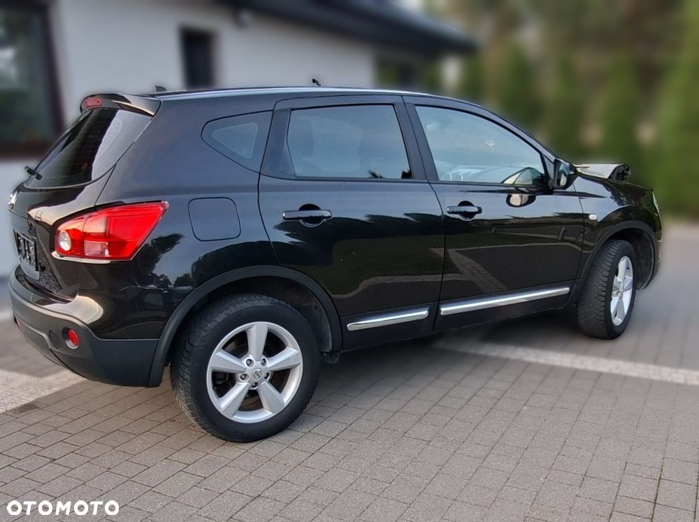 Nissan Qashqai 2010 photo 5