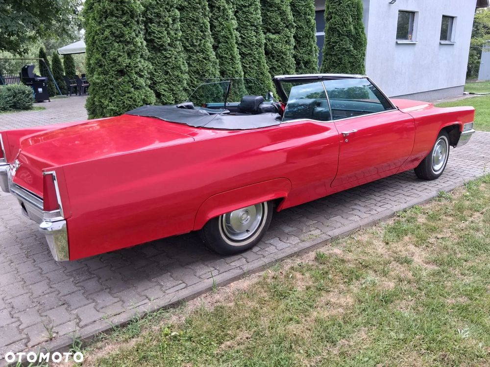 Cadillac Deville - 5