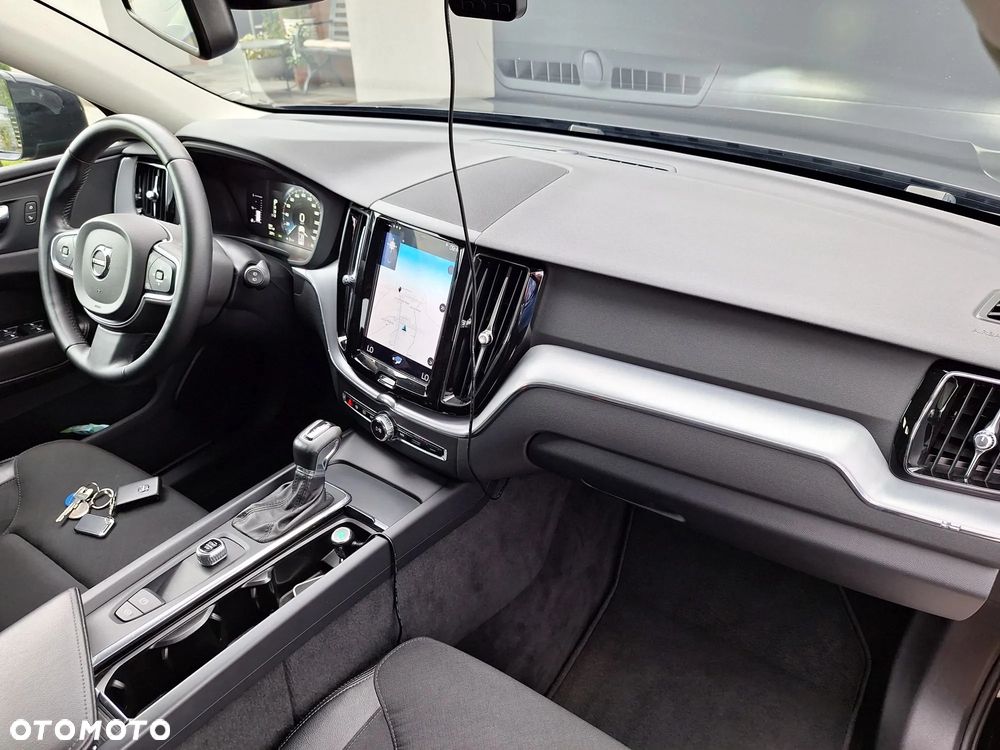 Volvo XC 60 D4 AWD Geartronic Momentum - 15
