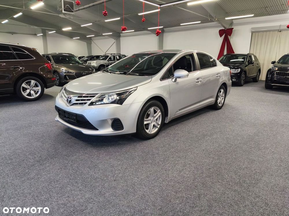 Toyota Avensis 1.8 Sol