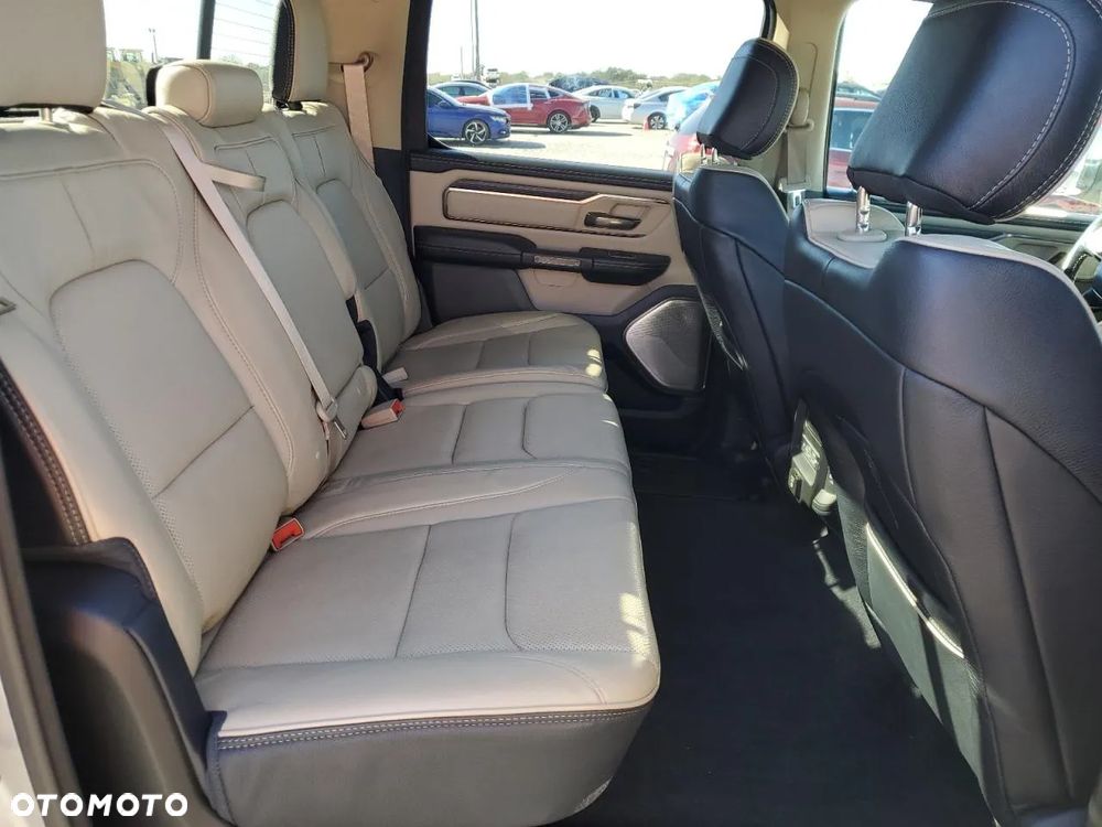 Dodge RAM 1500 5.7 4x4 - 10