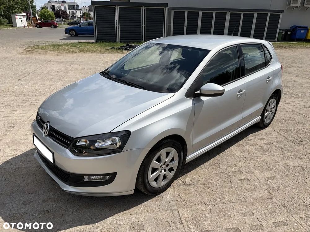 Volkswagen Polo 2011 photo 2