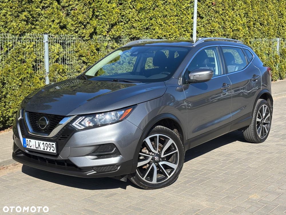 Nissan Qashqai - 1