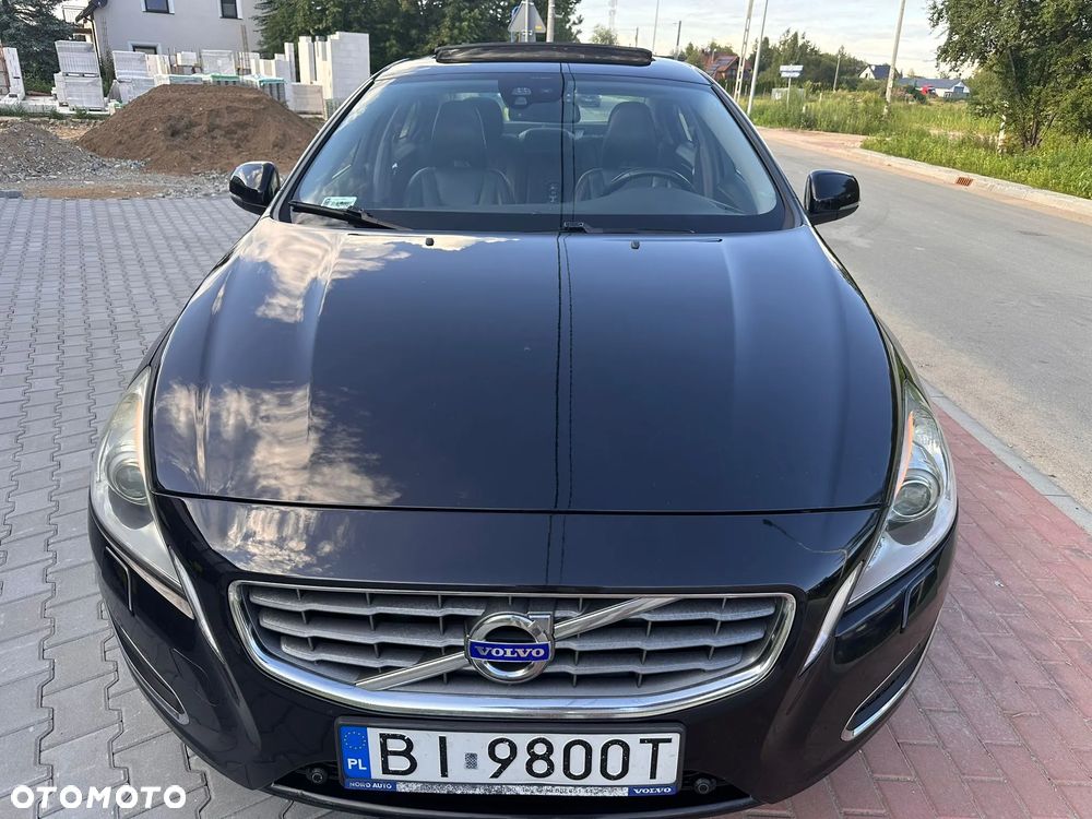 Volvo S60 - 3