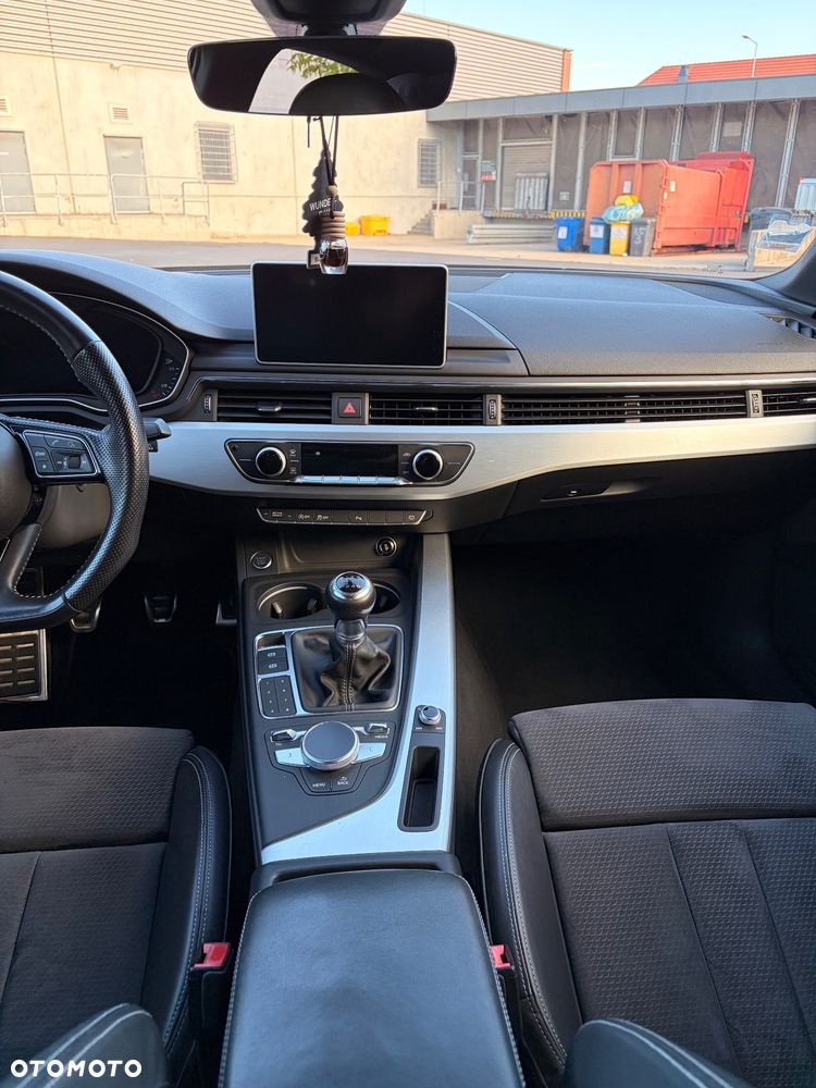 Audi A4 Limousine 2.0 TDI - 20