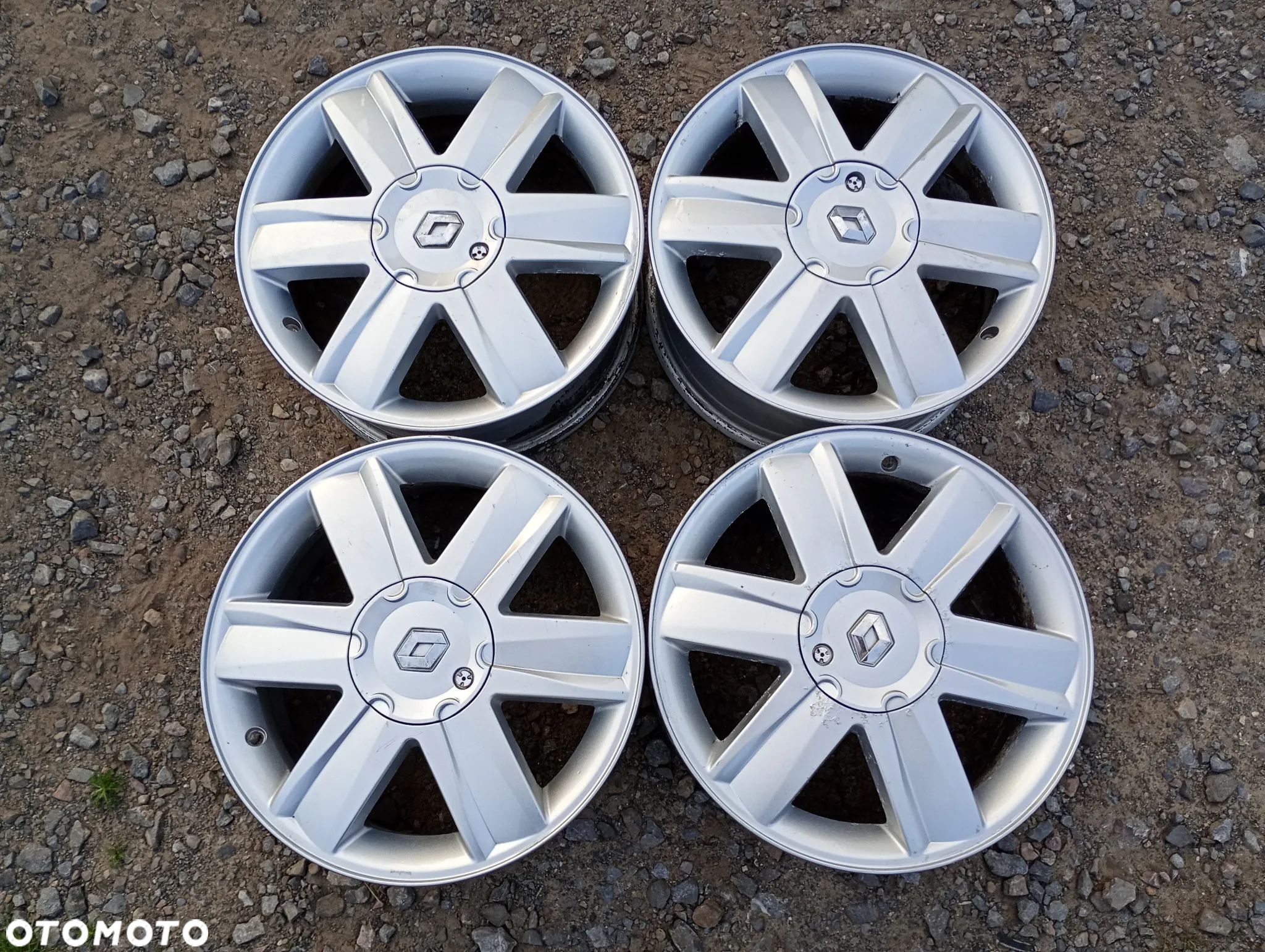 RENAULT Oryg. Felgi 16cali  4x100  ET49  6,5Jx15 BDB Stan - 1