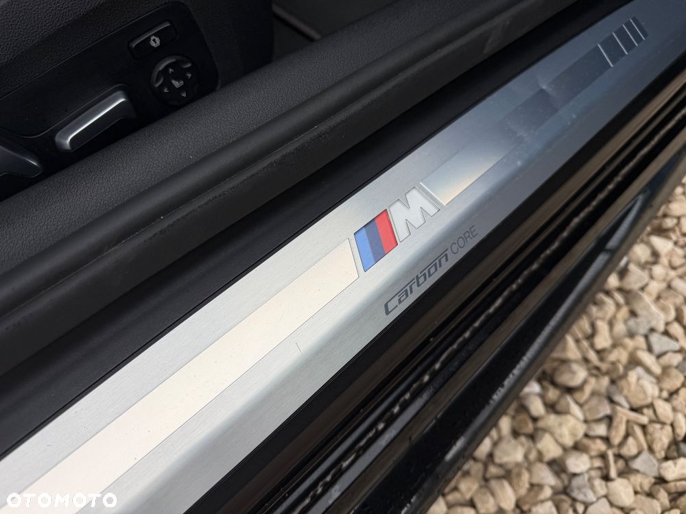BMW Seria 8 - 34
