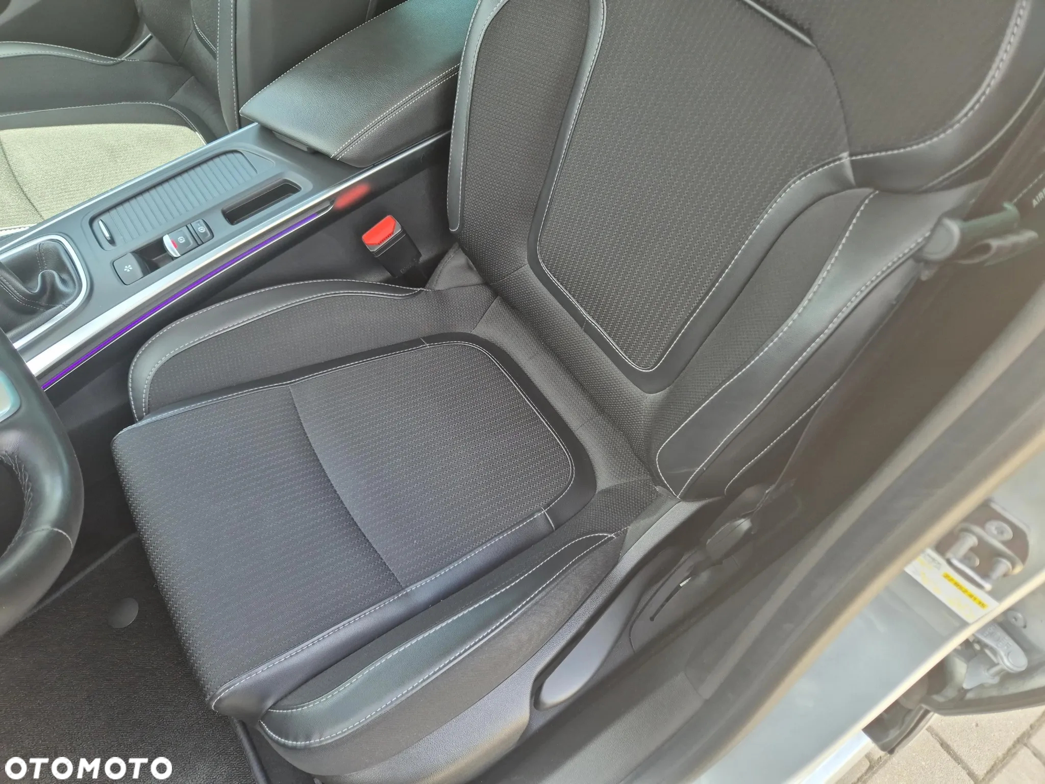 Renault Megane 1.3 TCe FAP Techno - 12