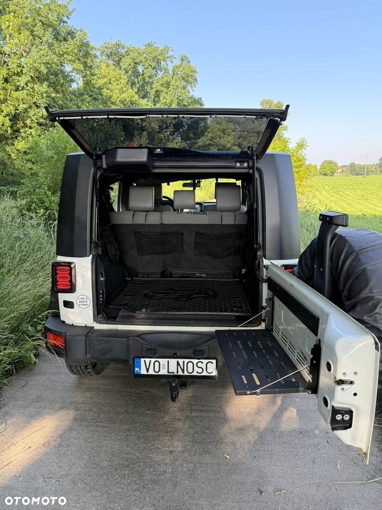 Jeep Wrangler - 20