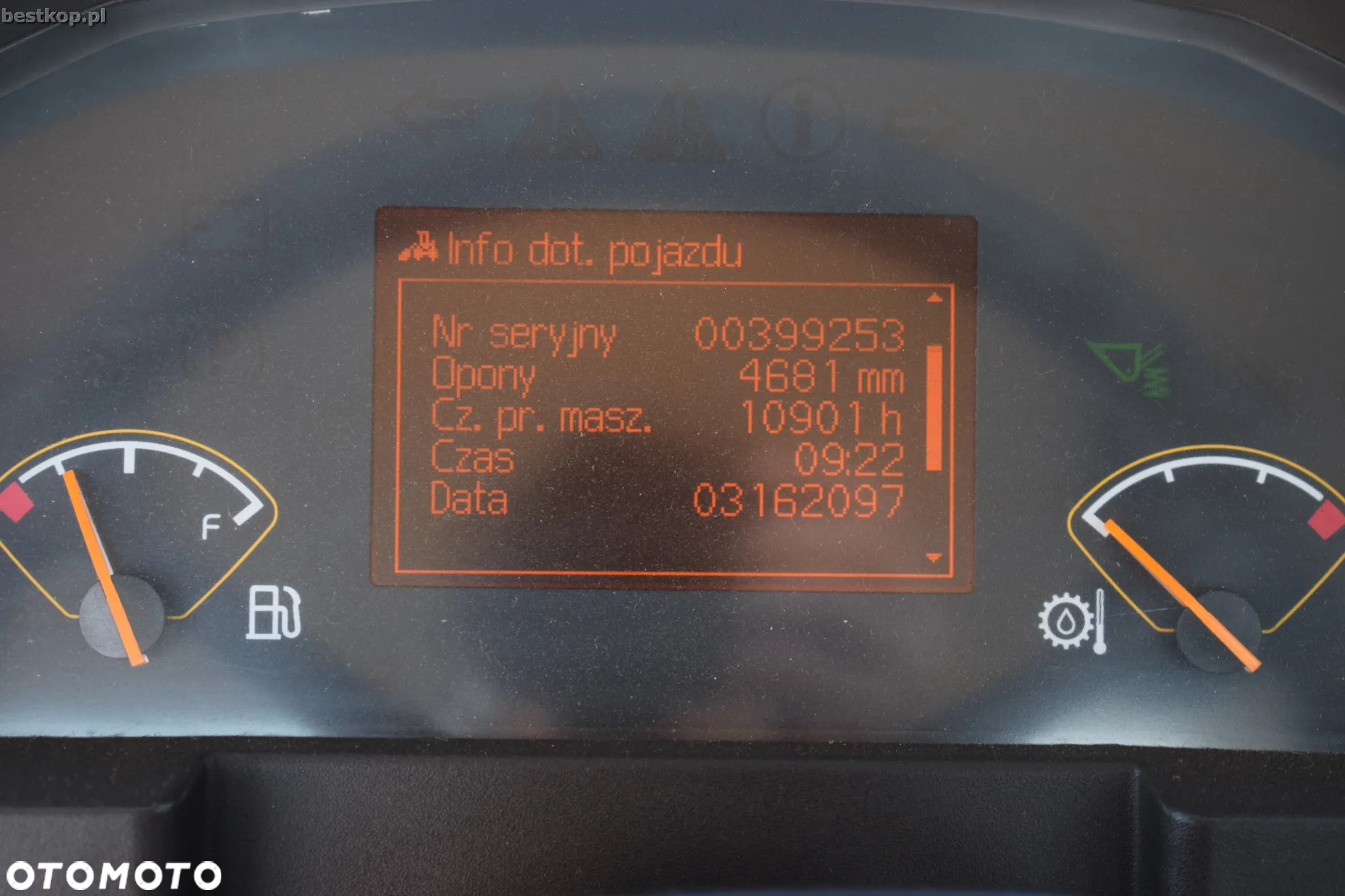 Volvo L90F - 33