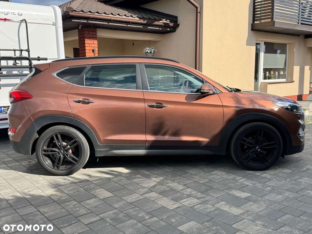 Hyundai Tucson - 4