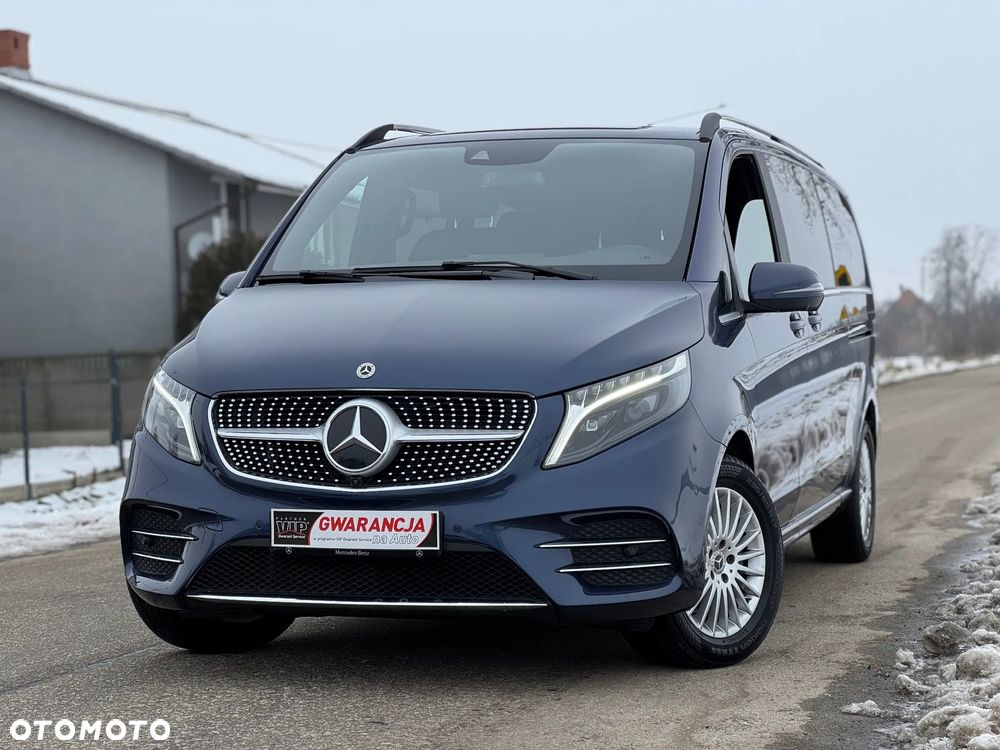 Mercedes-Benz Klasa V 300 d extralang 4Matic 9G-TRONIC Avantgarde Edition Edition 2023 - 10