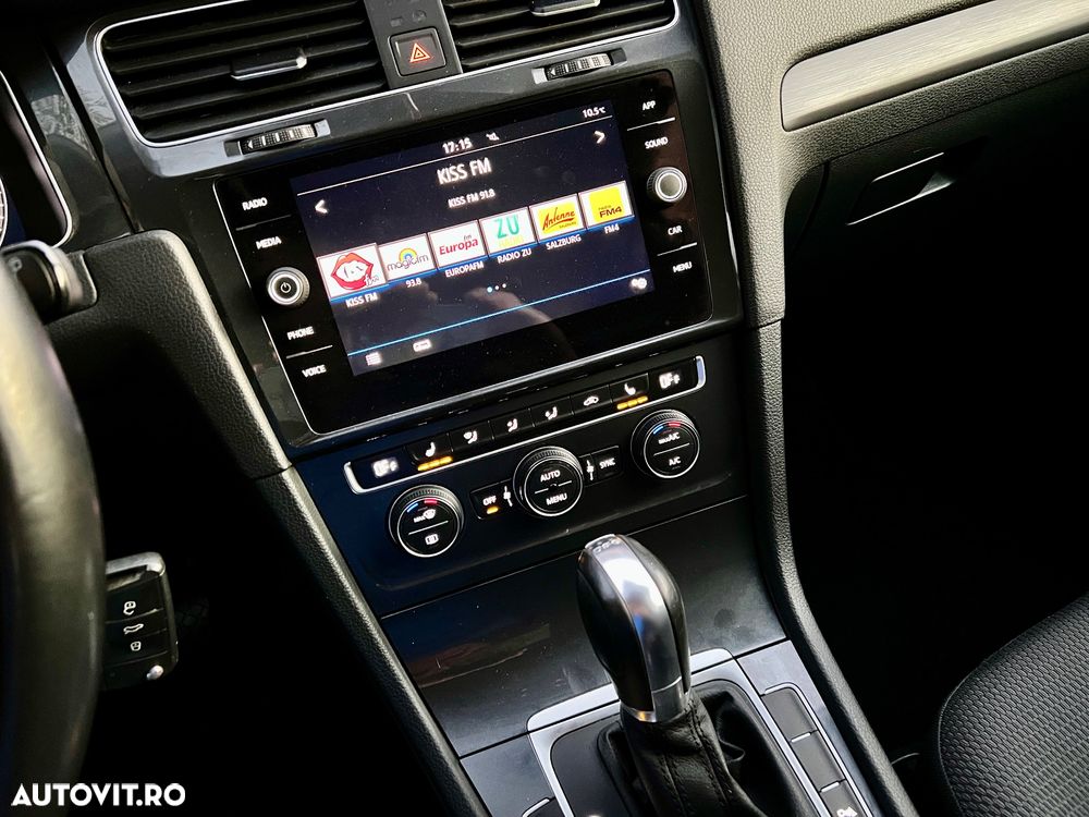 Volkswagen Golf Variant 1.6 TDI SCR DSG Join - 15