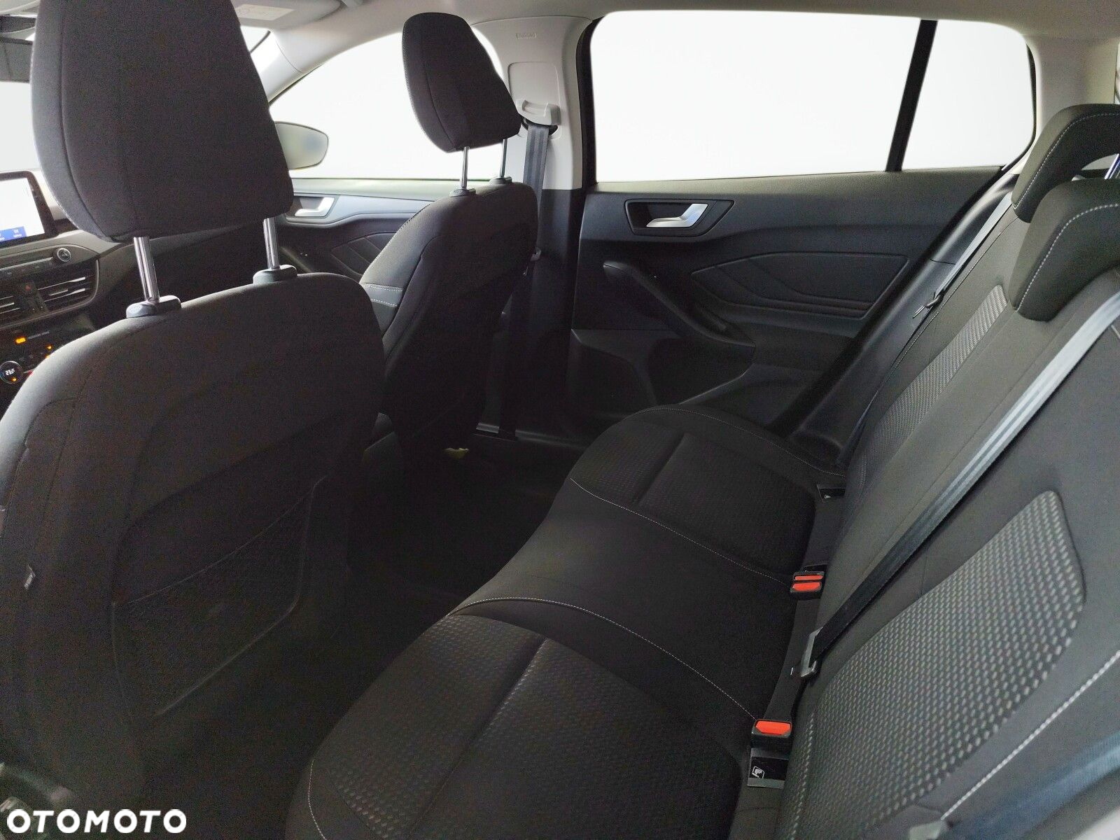Ford Focus - 12