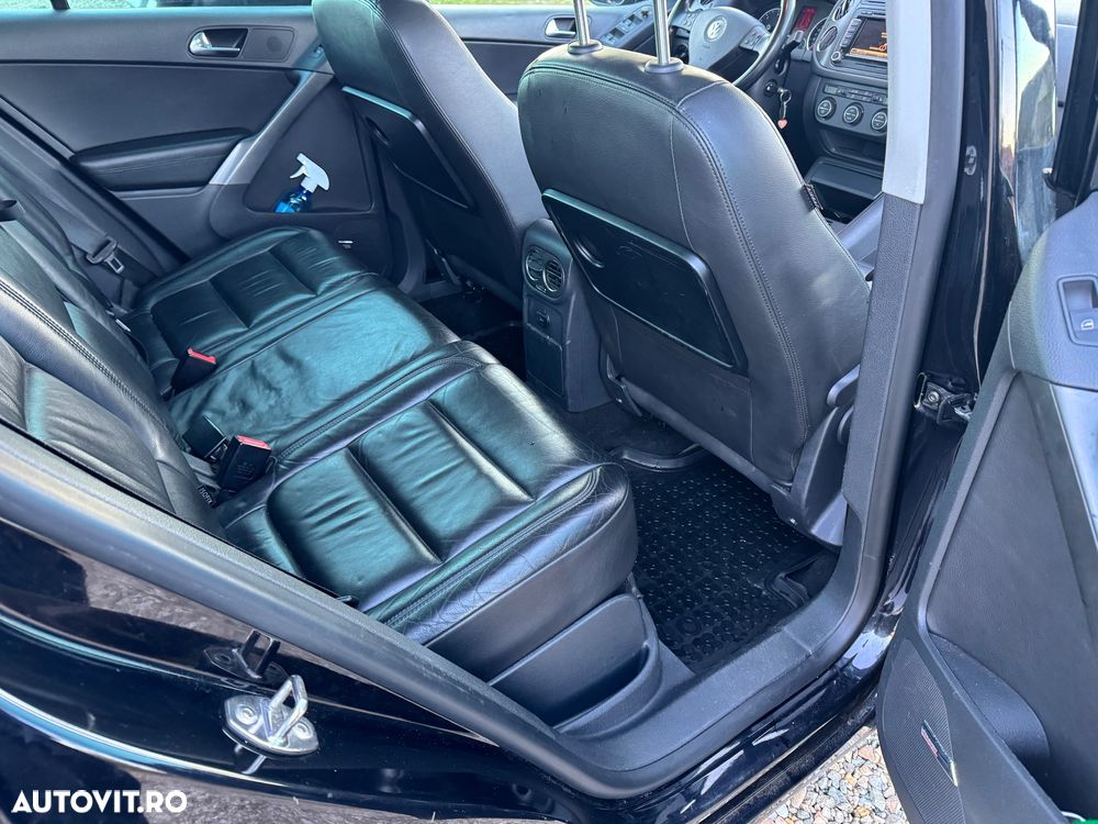 Volkswagen Tiguan 2.0 TDI DPF 4Motion BlueMotion Technology Exclusive - 10