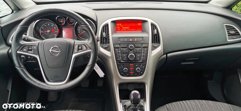 Opel Astra 1.4 Turbo Design Edition - 13