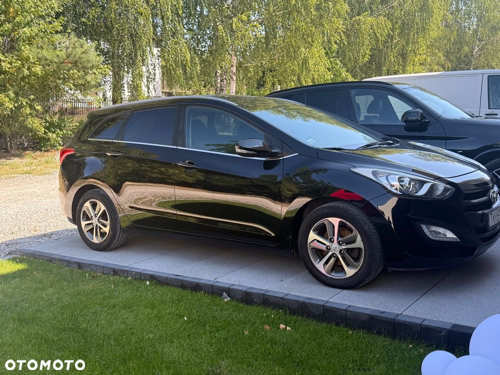 Hyundai i30 1.4 CRDi Classic + - 5