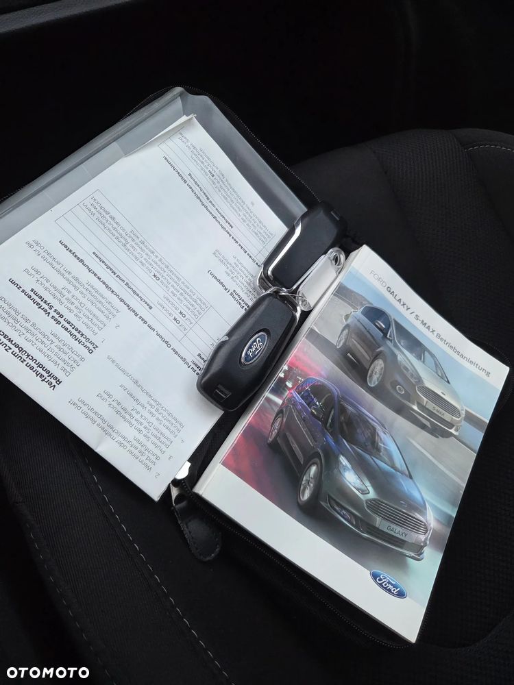 Ford S-Max - 24