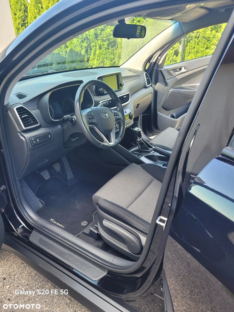 Hyundai Tucson - 2