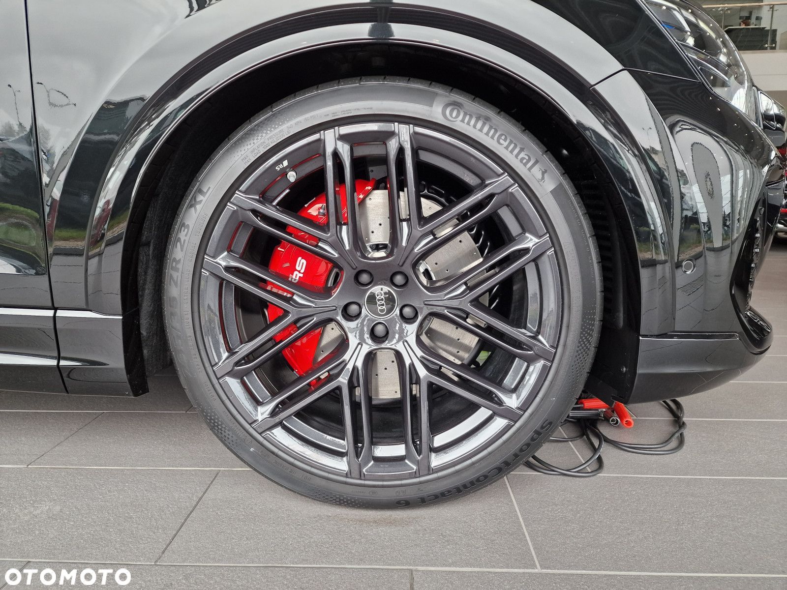 Audi RS Q8 - 4