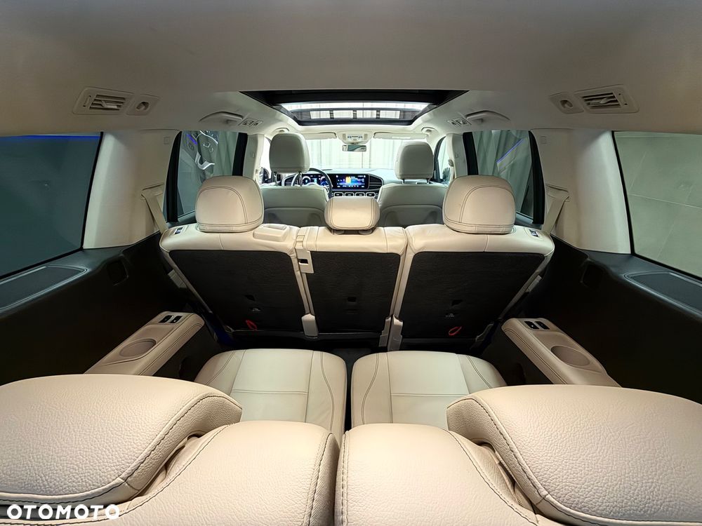 Mercedes-Benz GLS 400 d 4-Matic - 32