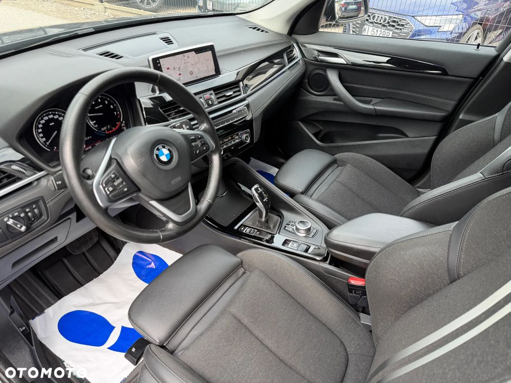 BMW X1 sDrive18i Sport Line - 9