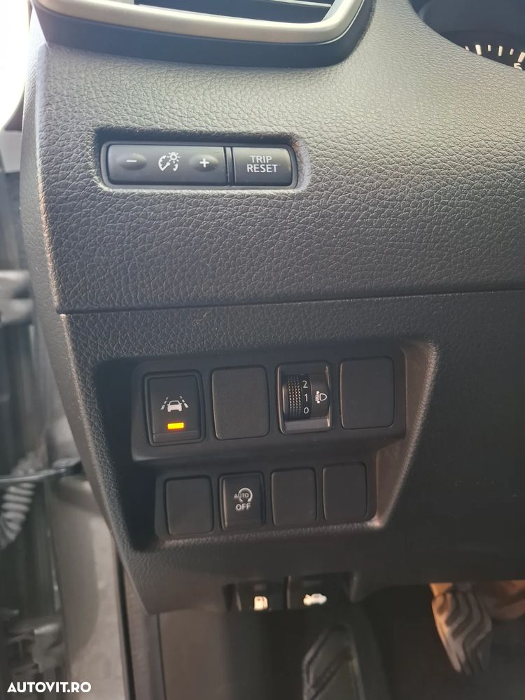 Nissan Qashqai - 16