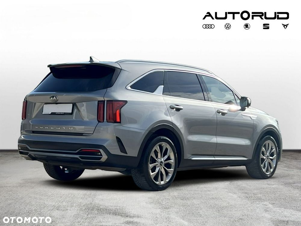 Kia Sorento - 5