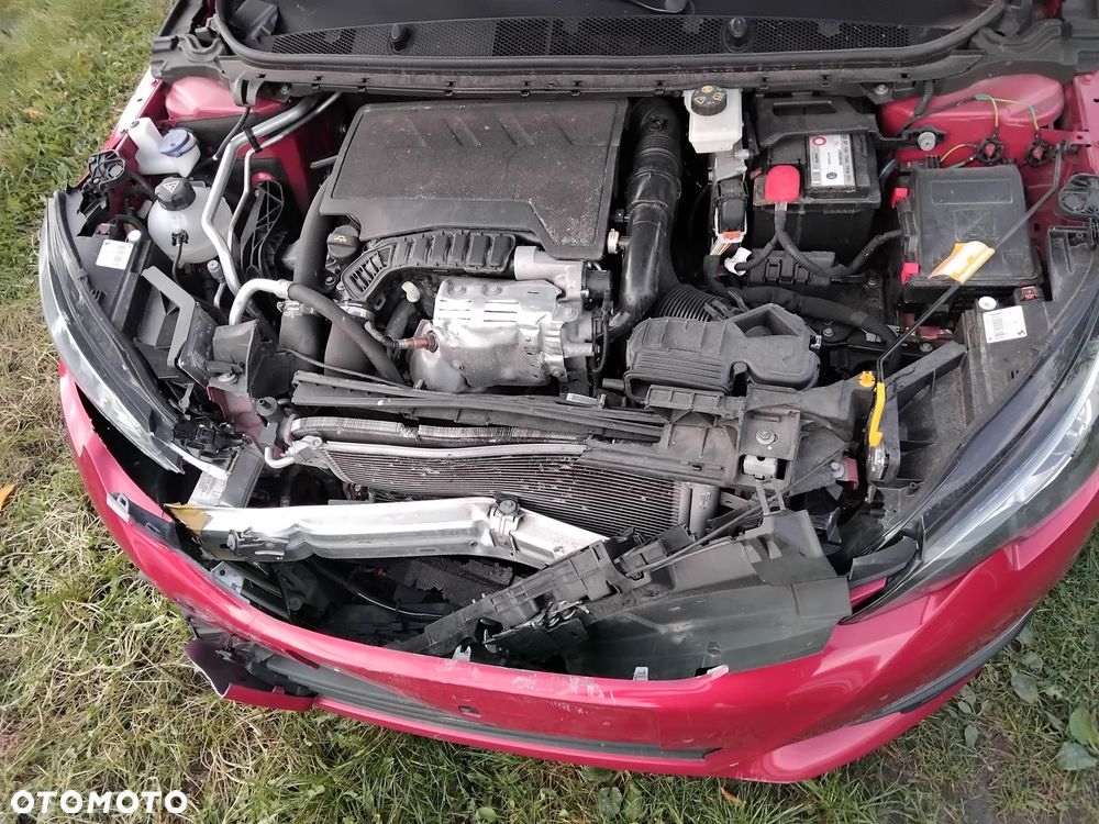 Peugeot 308 PureTech 130 GPF EAT8 Stop & Start GT Pack - 3