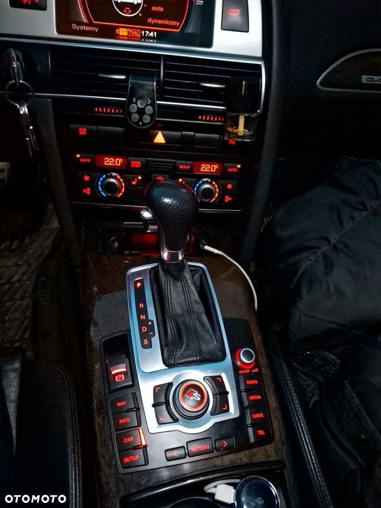 Audi A6 Avant 3.0 TDI Quattro Tiptronic - 26